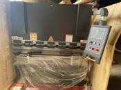 Metal büküm makinası